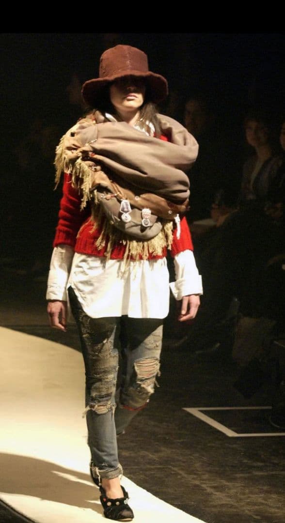 UNDERCOVER but beautiful アンティークブローチ