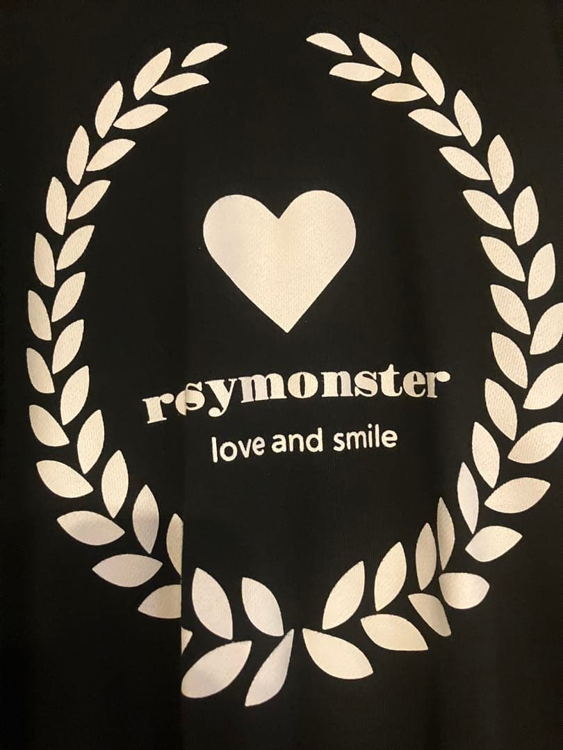 ロージーモンスター　ロゴスウェット