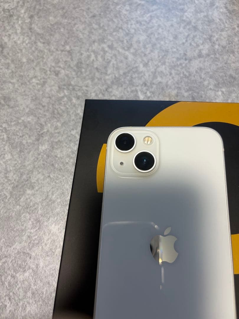 早い者勝ち！iPhone 13 256GB SIMフリー スターライト本体