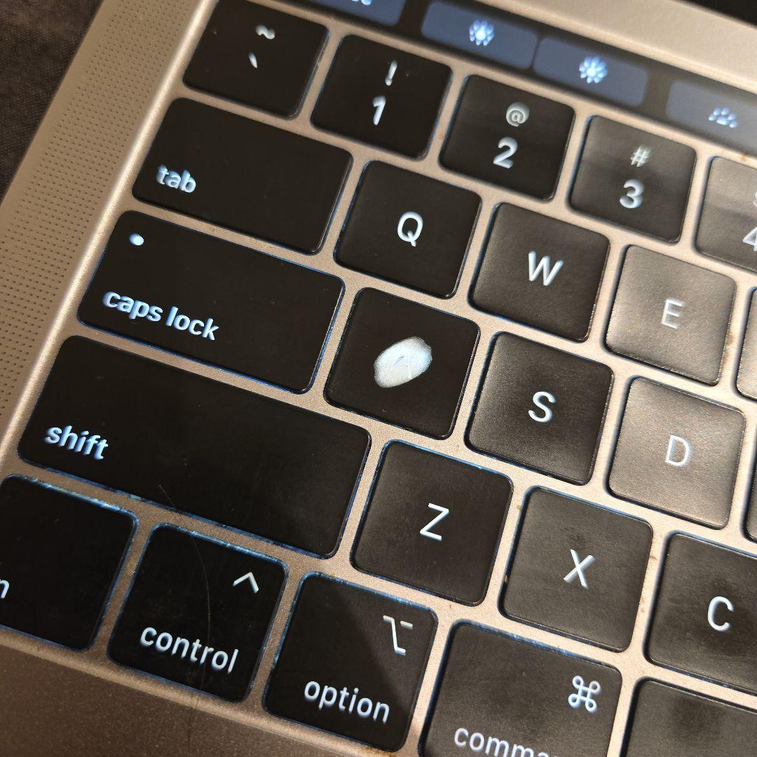 ポ*ウ様 MacBookPro 13inch 2018 Core i7 16GB