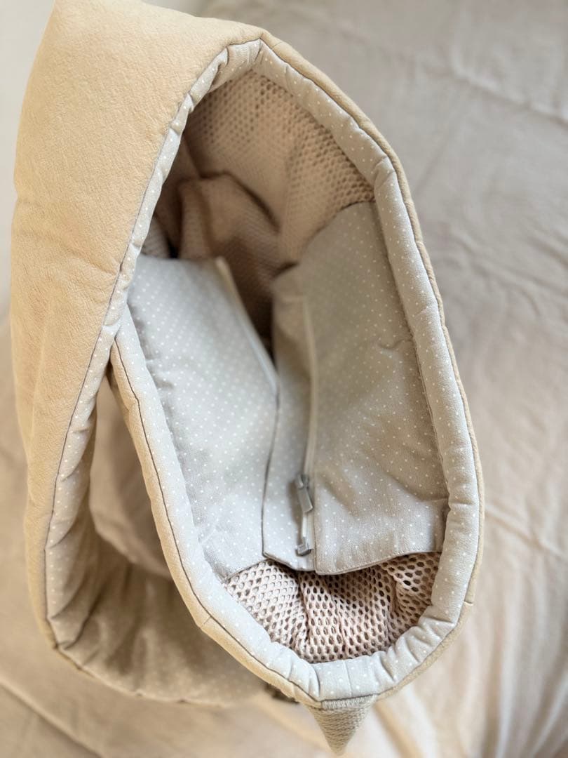 【美品】hubsch グルムスリングバッグ 韓国 キャリーバッグ　ペット　犬 猫