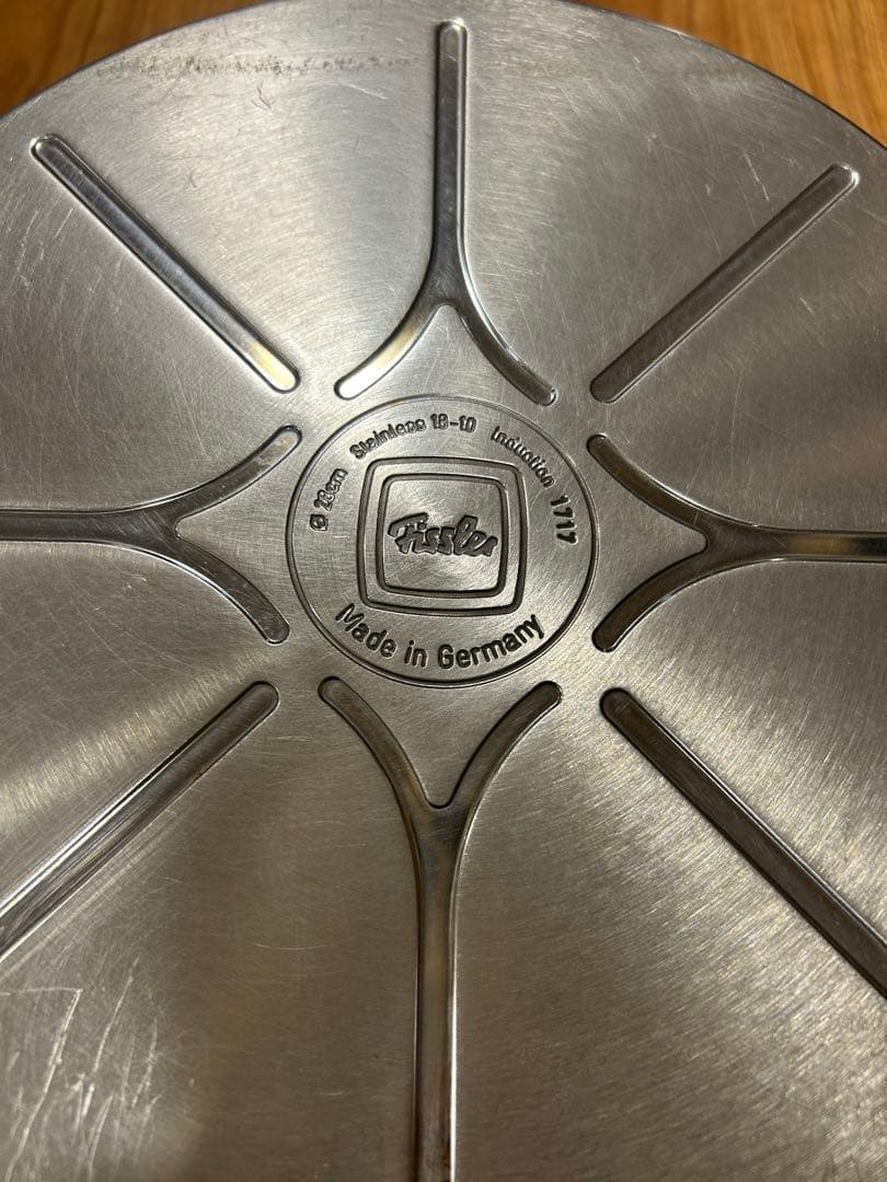フィスラー　プロコレクション　フライパン 28cm 蓋付き　値下げ中‼️