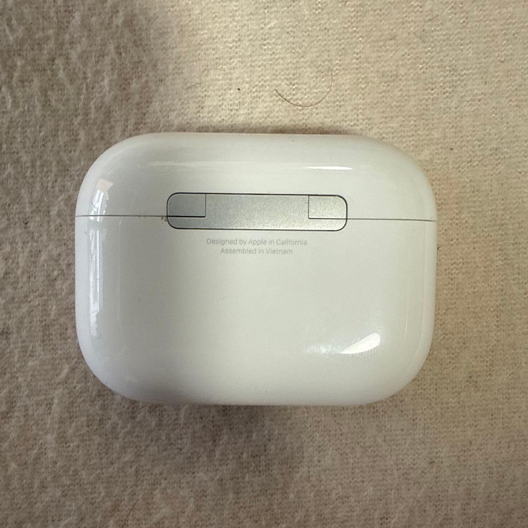 Apple AirPods Pro 第3世代 本体 保護ケース付き