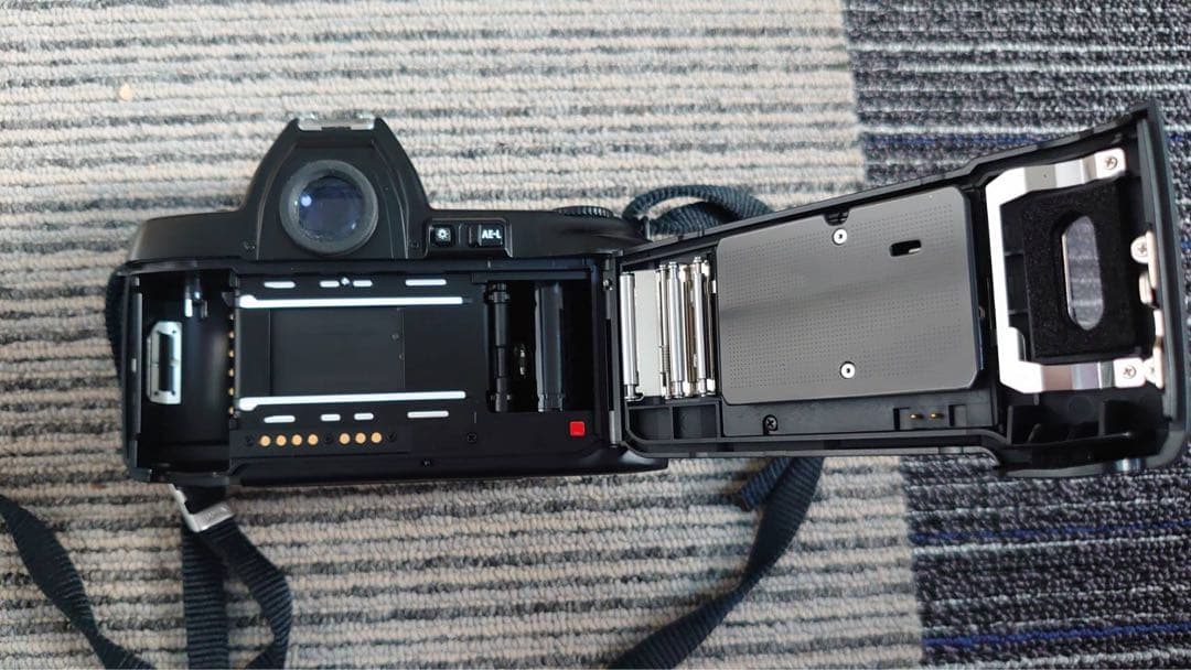 Nikon F-801S フィルム一眼レフカメラ