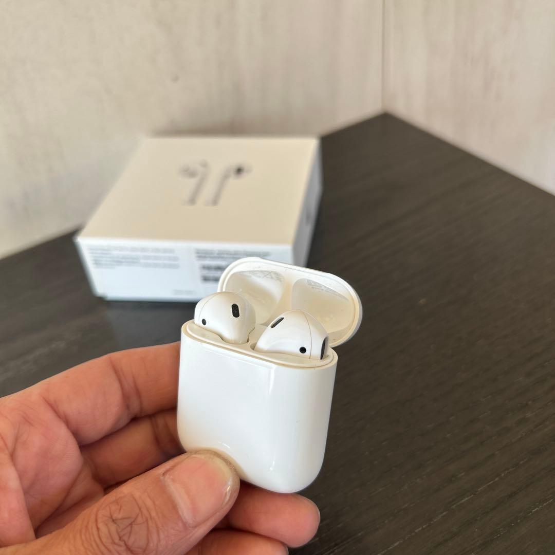 ★ AirPods第２世代　美品　★