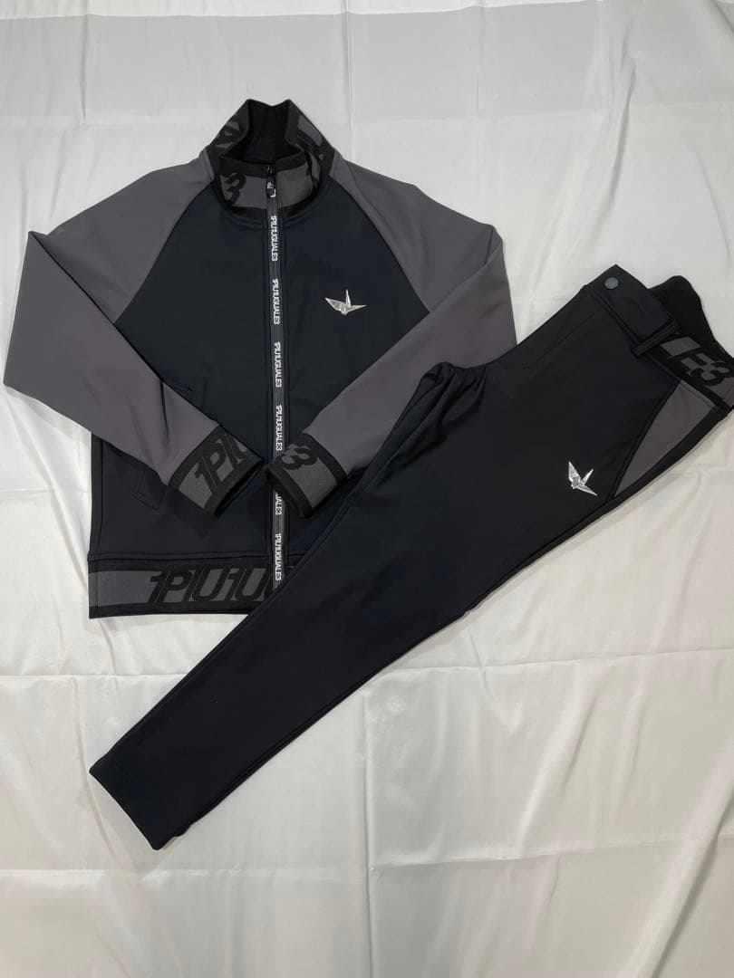 ウノピゥウノウグァーレトレ　TRACK JACKET セットアップ　Sサイズ