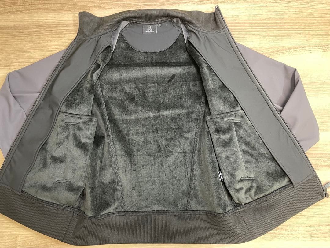 ウノピゥウノウグァーレトレ　TRACK JACKET セットアップ　Sサイズ