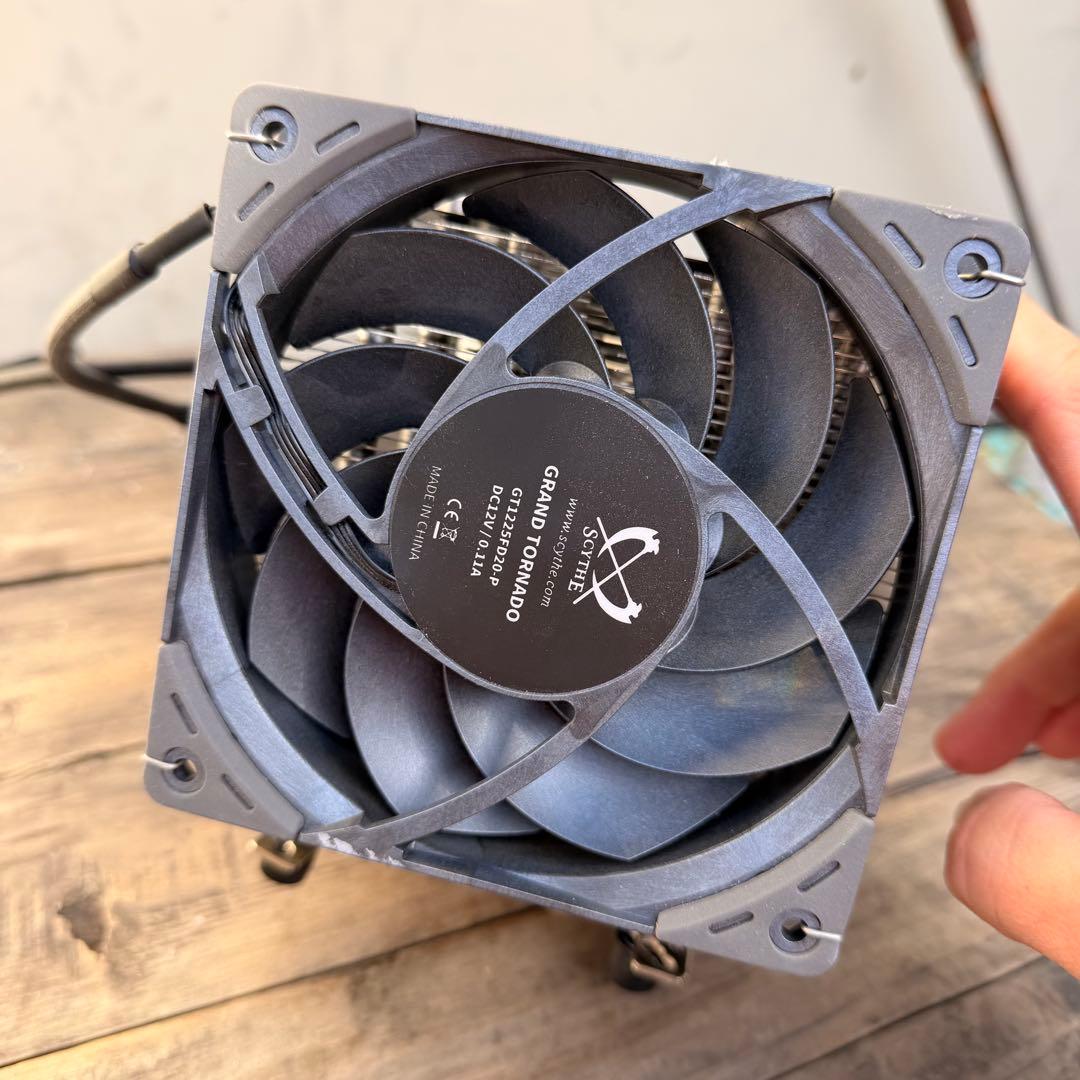 GRAND TORNADO 120mmケースファン　サイズ　忍者5CPUクーラー