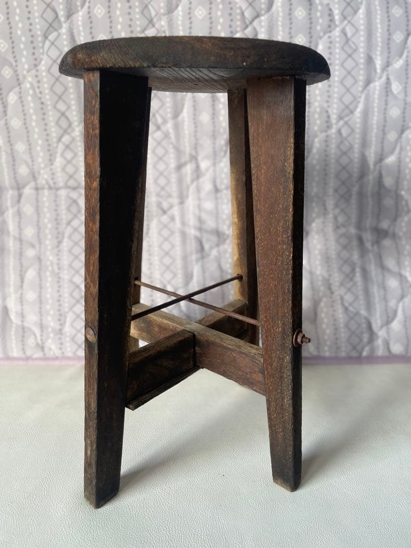 かなり古い 丸椅子 木製 スツール レトロ アンティーク ヴィンテージ チェア