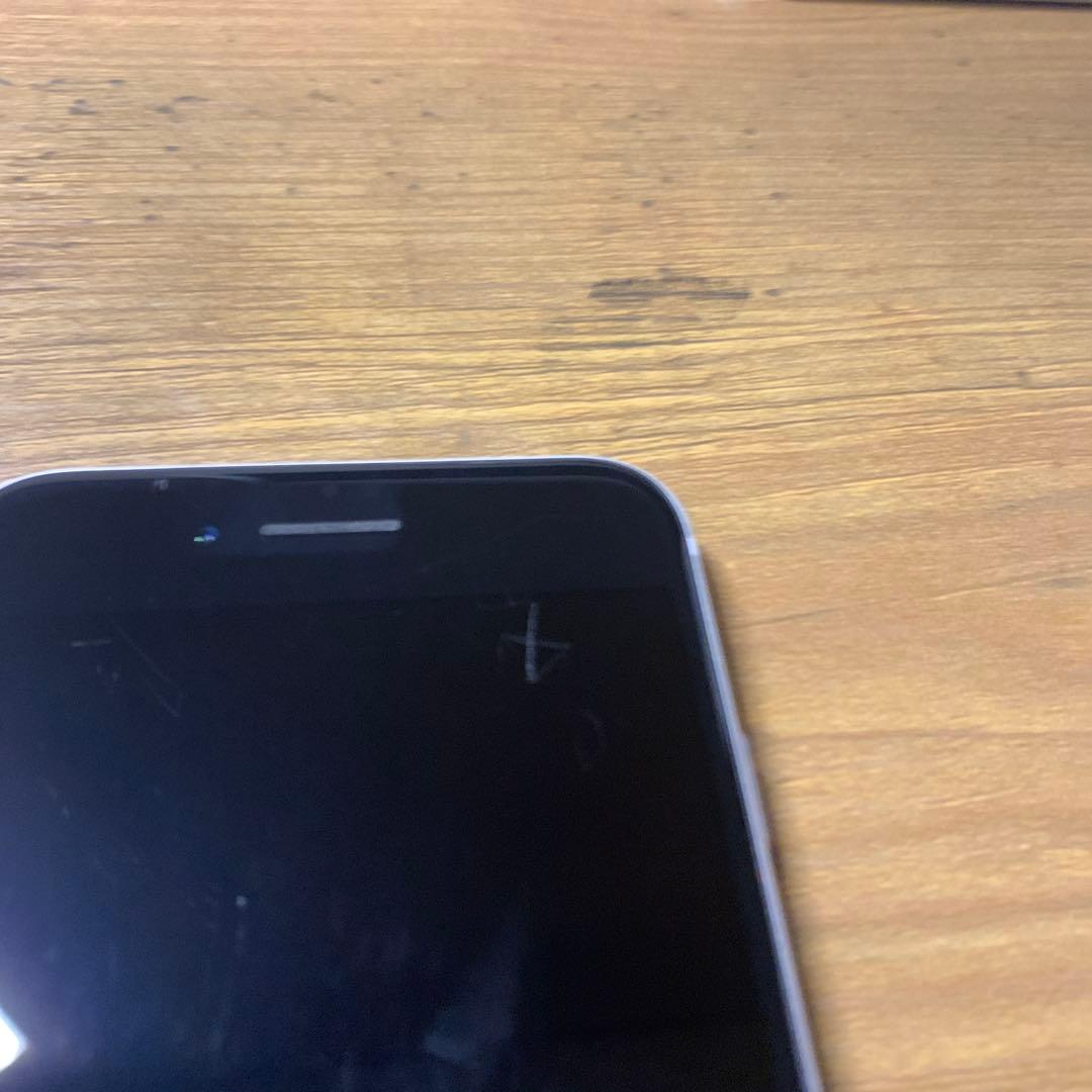 iPhone SE 第2世代 256GB ホワイト SIMフリー 本体初期化済み