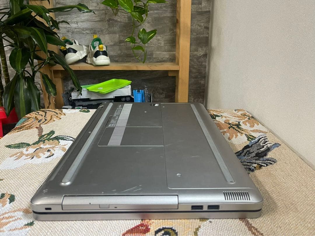 DELL タッチパネル・16GBメモリ・Core i7 4510U