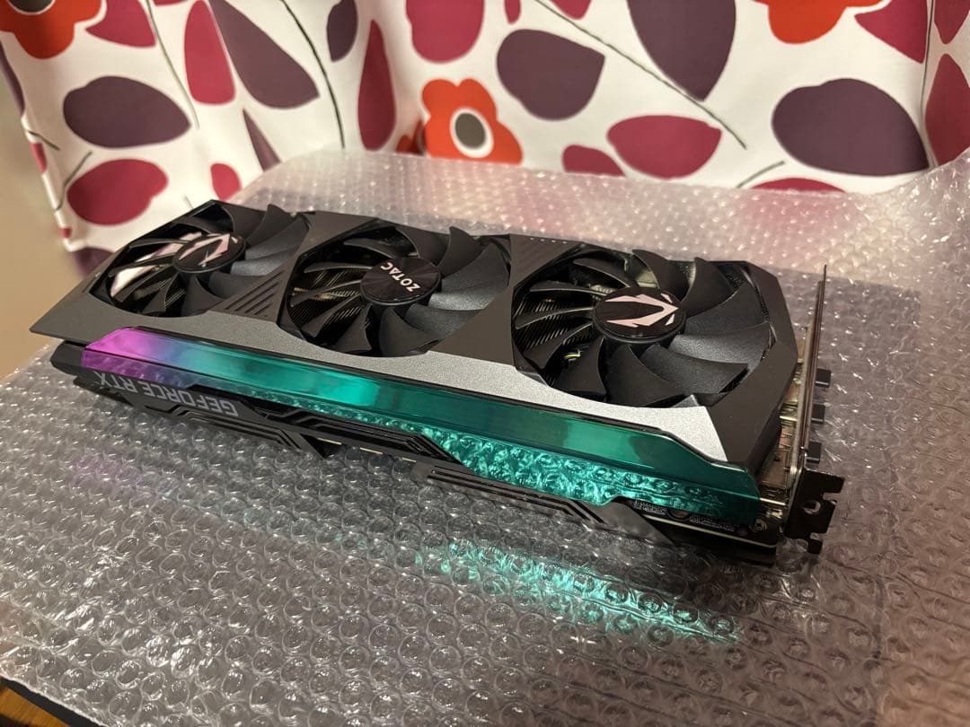グラフィックボード・グラボ・ビデオカード ZOTAC GAMING GeForce RTX 3070 Ti Holo