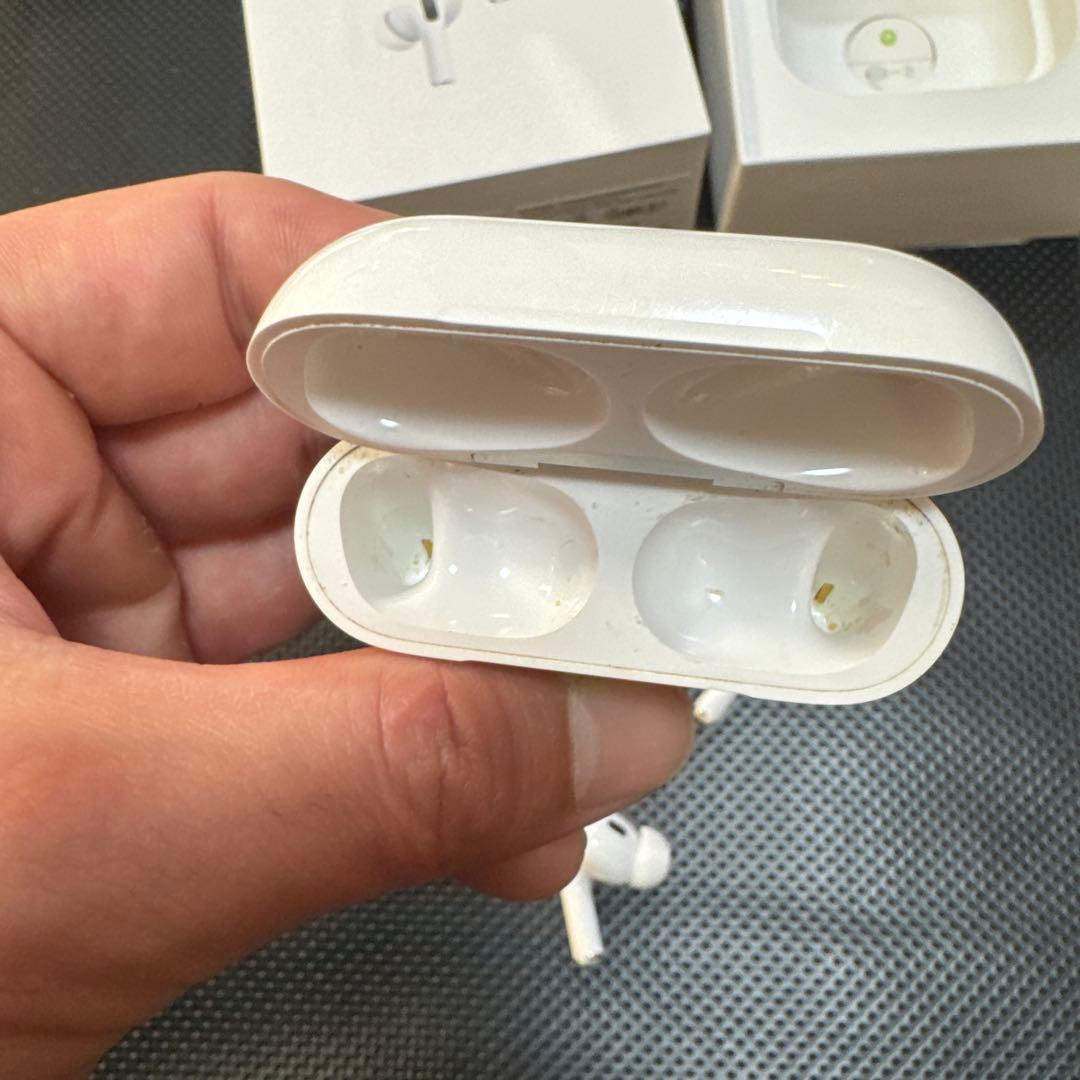 AirPods本体 ホワイト 充電ケース付きMTJV3J/A