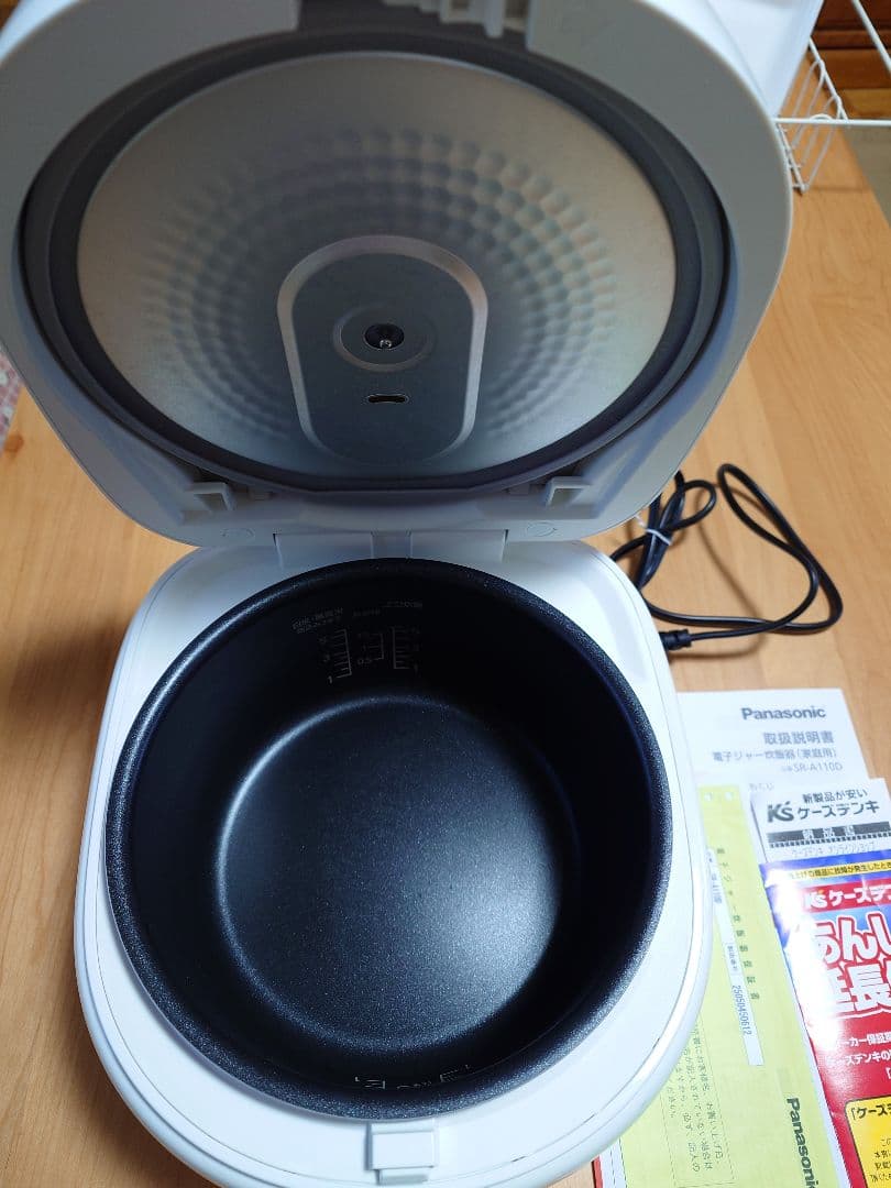 3年保証付　5.5合　Panasonic SR-A110D マイコン　炊飯器