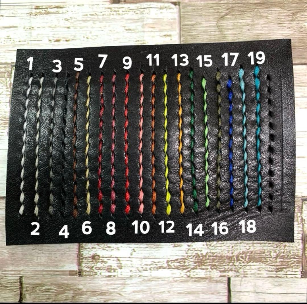 2枚ポケット付き　栃木レザー　ブラック　iPhoneケース　本革　手帳型