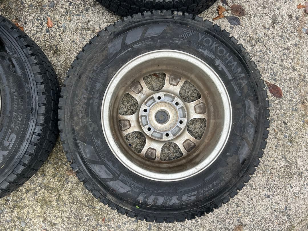 ハイエース　アルミホイール　スタッドレスセット