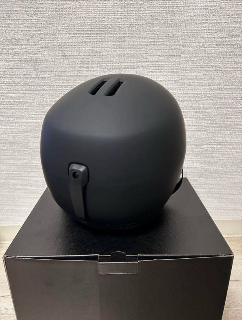 OAKLEY マットブラック ヘルメット MIPS技術搭載