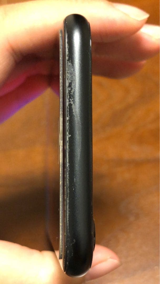 iPhone SE 第2世代　ブラック　64GB SIMフリー　iOS17.4