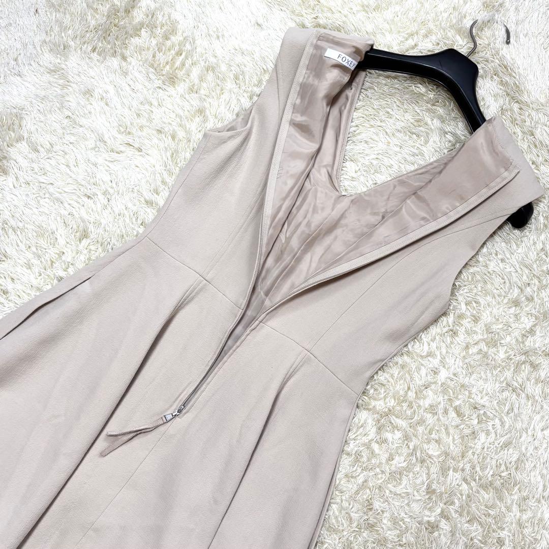 フォクシー Vバロン ウール ワンピース アイボリー 38