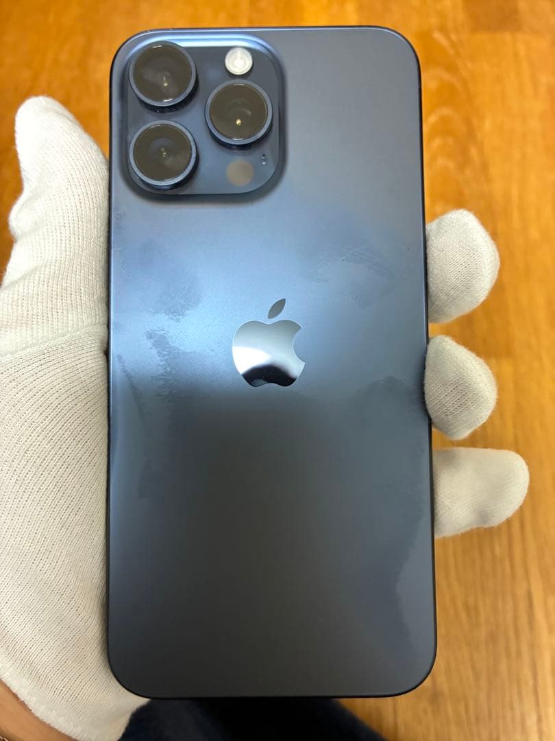 【美品】iPhone 15 Pro Max SIMフリー