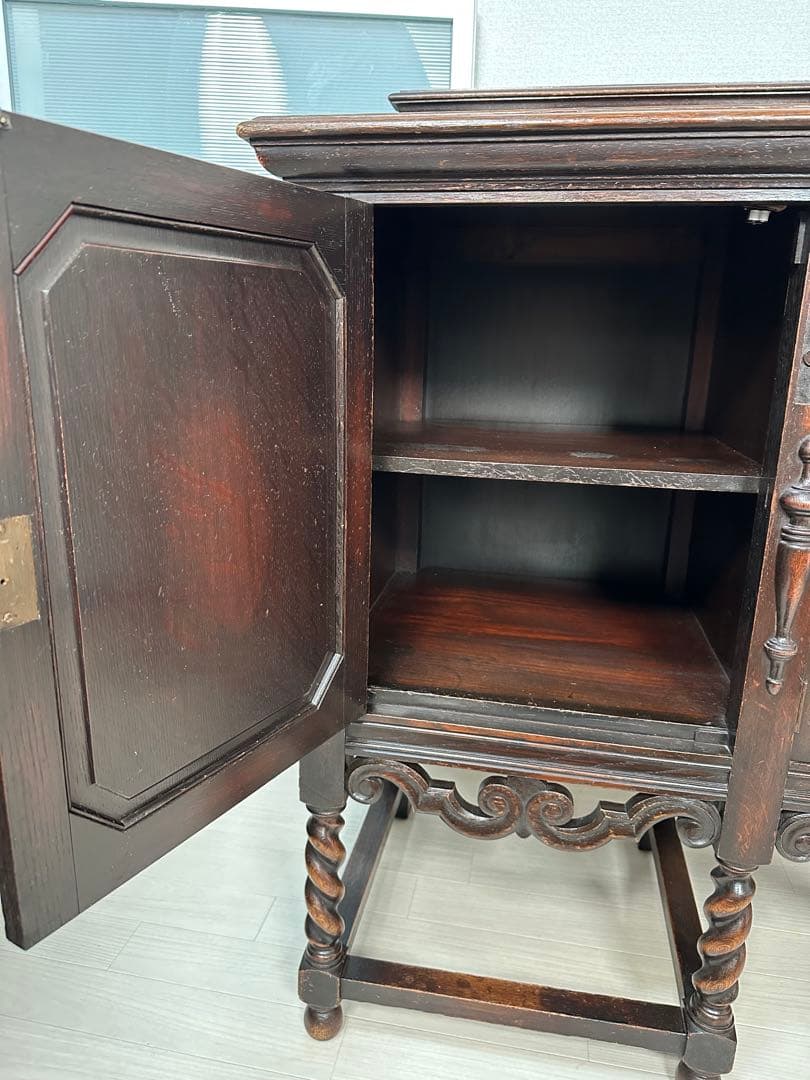 英国 イギリス アンティーク サイドボード キャビネット ツイストレッグ i0※