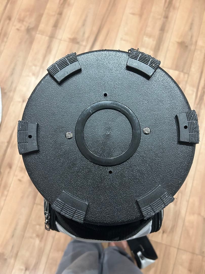 TaylorMade トゥルーライト　ゴルフバッグ