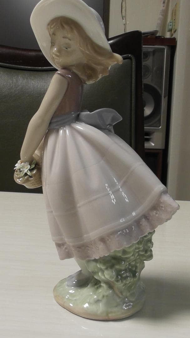 LLADRO　リヤドロ【花の小径】　リアドロ　 インテリア　L524