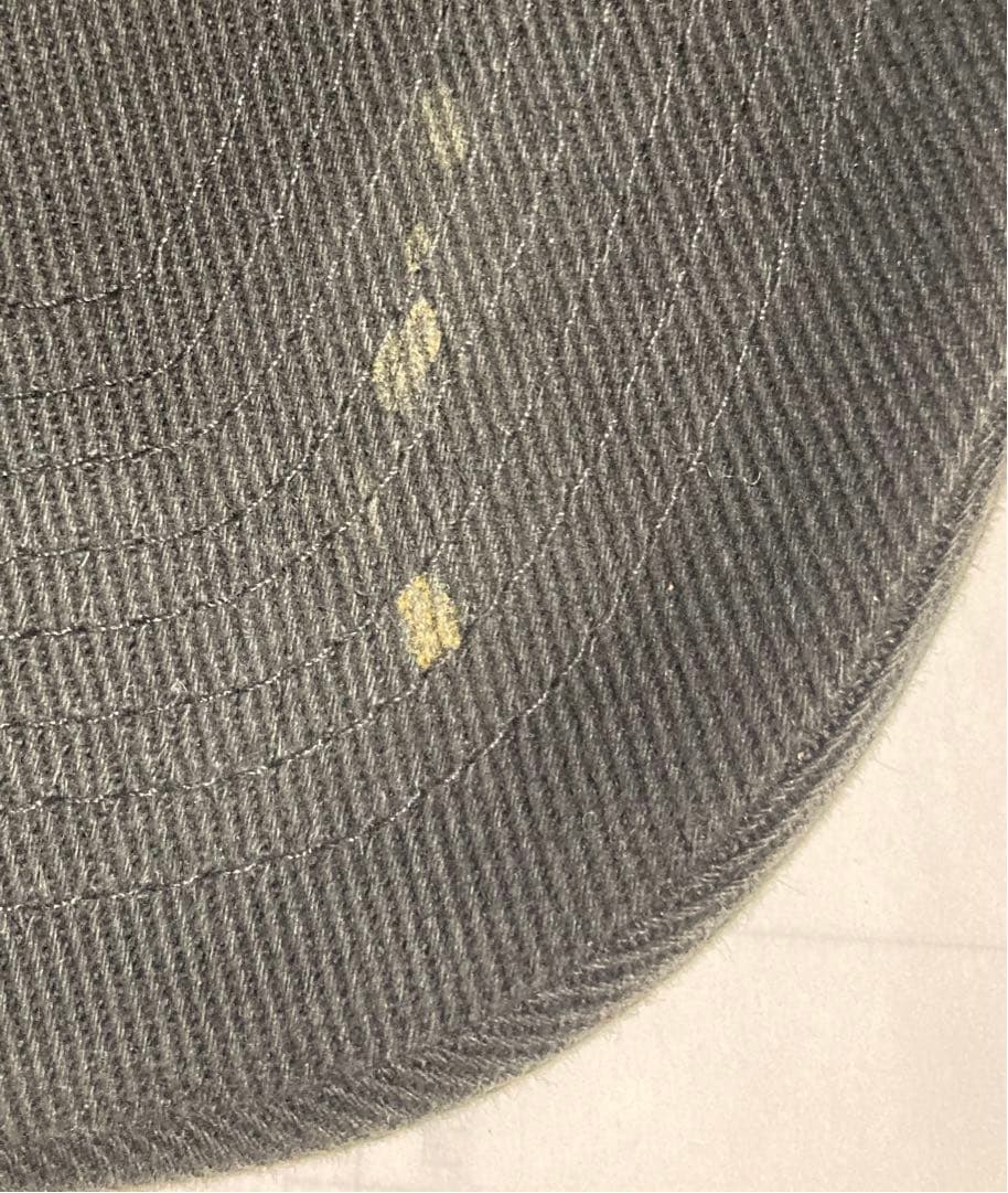 着払い汚れありバレンシアガ　L