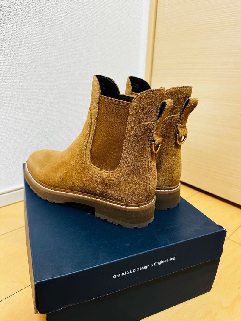 【新品】【COLE HAAN】スエードブーツ　本革