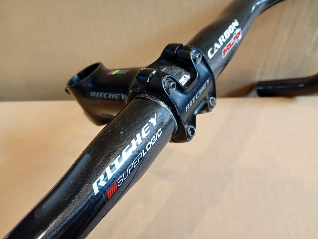 RITCHEY SUPERLOGIC カーボンハンドル　ステムつき