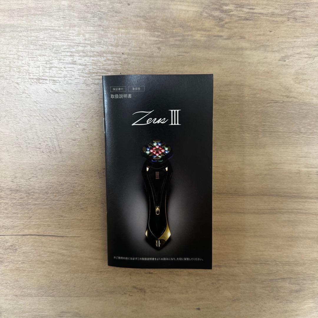 最終値下げ【美品】ARTISTIC & CO. Zeus III 正規品美顔器