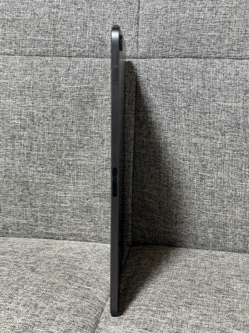 Apple iPad Air5 (第5世代) 256GB スペースグレー