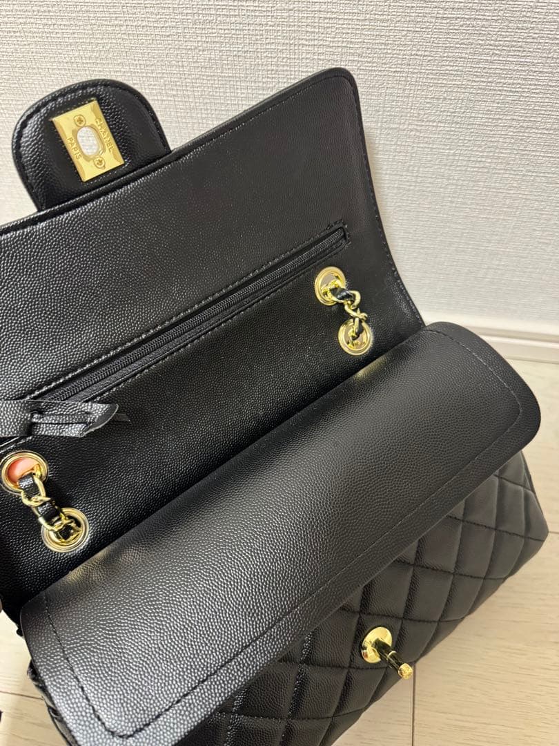CHANEL ノベルティ　マトラッセ風ハンドバッグ　キャビアスキン