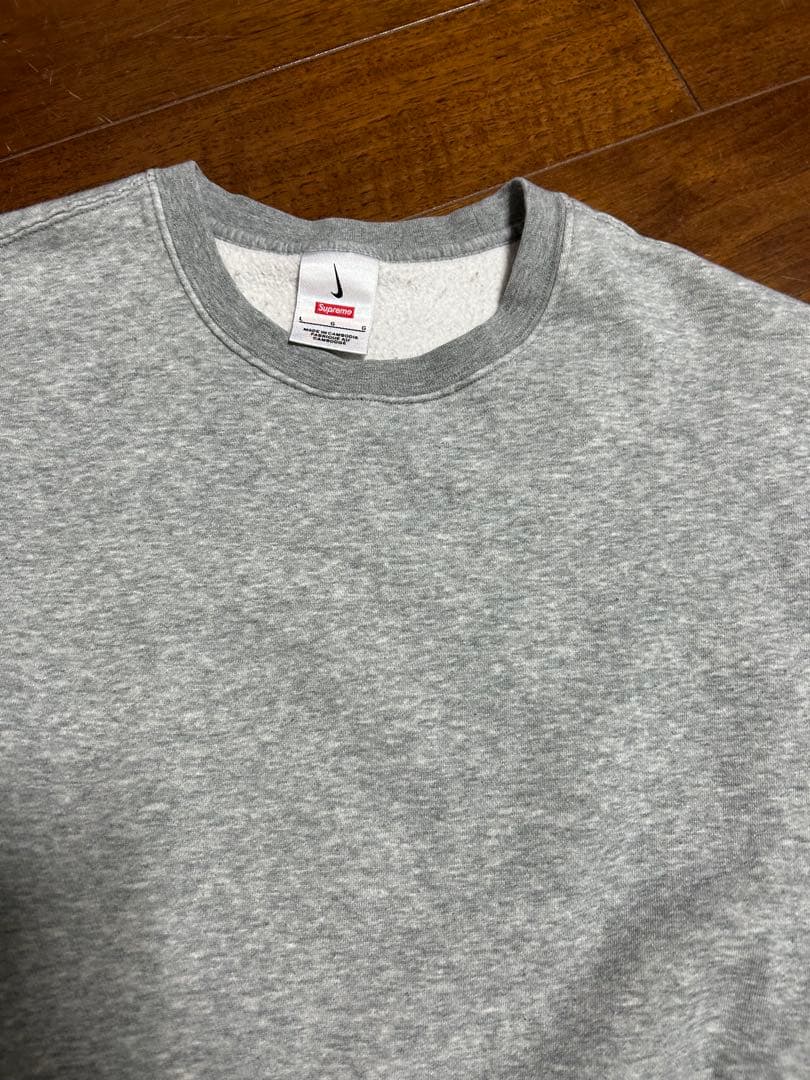 シュプリーム　ナイキ　アーククルーネック　ヘザーグレー