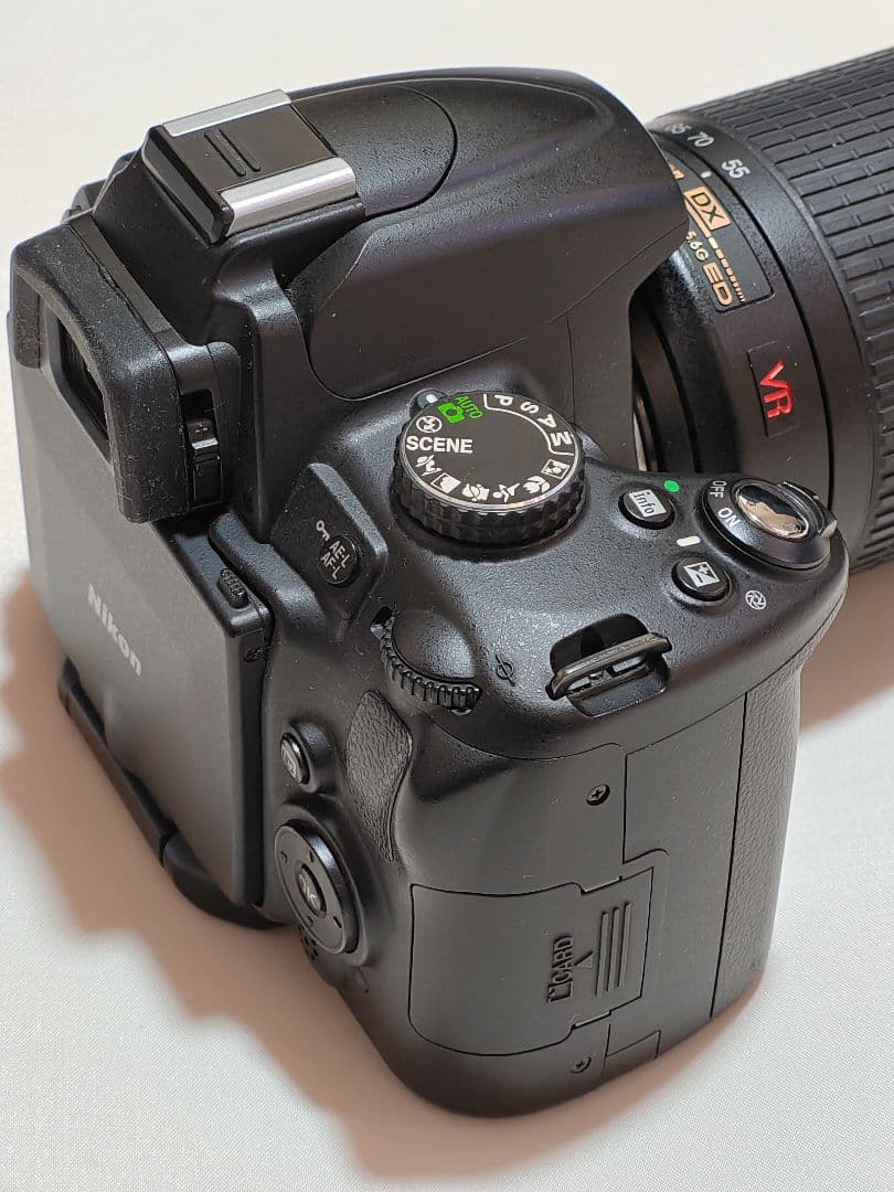 【値下げ】Nikon D5000 デジタル一眼＋AF-S 55-200mm VR