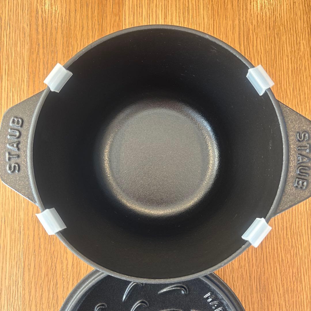 新品未使用　staub ココット de GOHAN　 Mサイズ 16cm