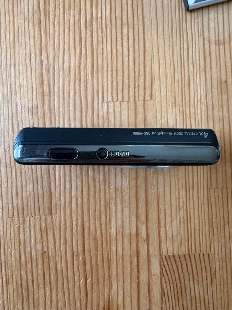 デジタルカメラ Sony Cyber-shot 14.1 DSC-W550