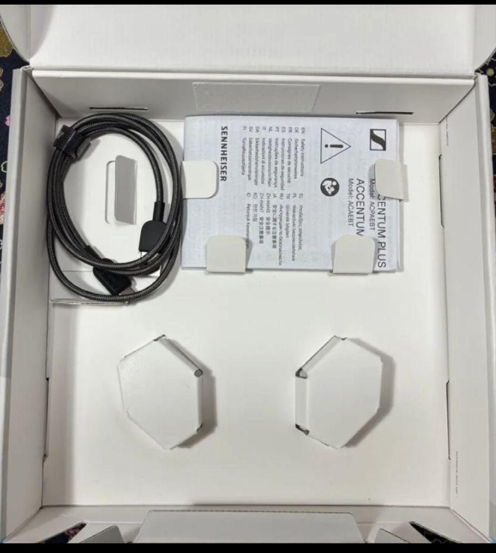 ヘッドホン Sennheiser Accentum Wireless