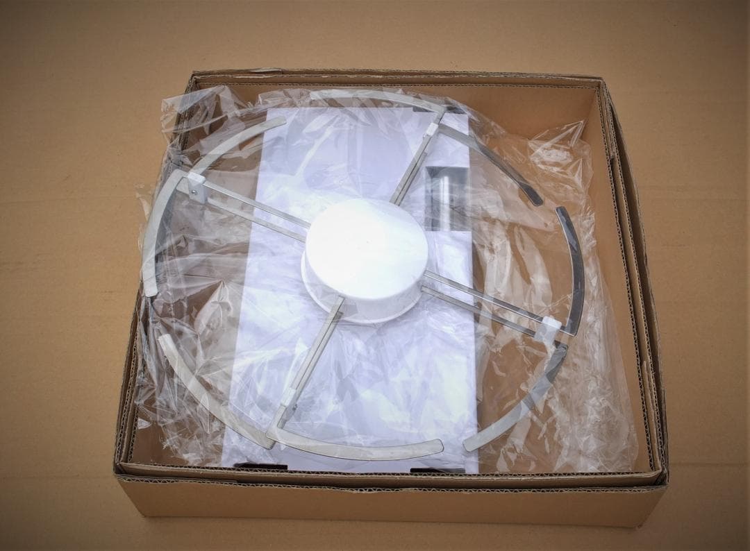 AV★世界発！『空飛ぶUFO広帯域高感度 FM/地デジ用アンテナ』★