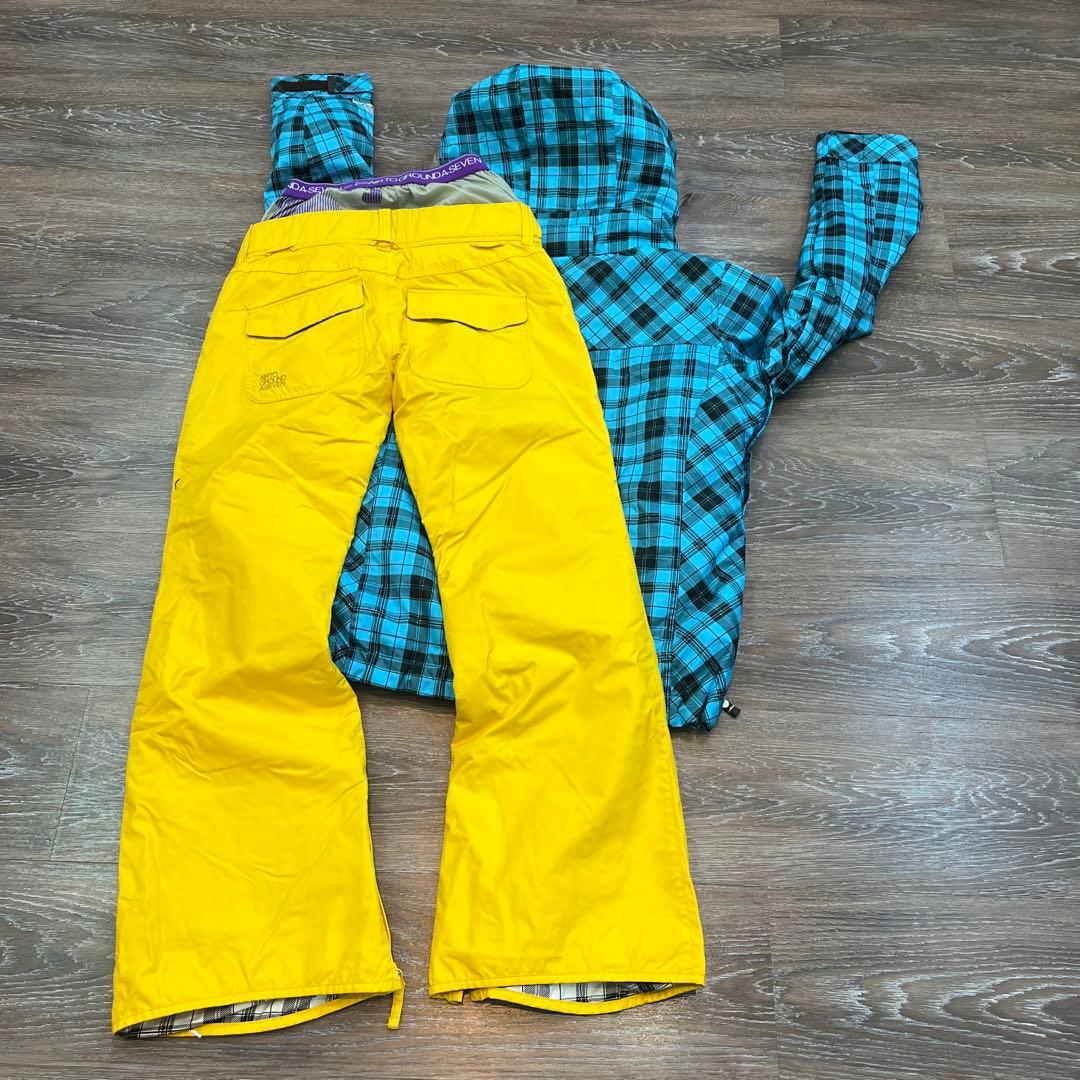 デサント セットアップ　上下　スキーウェア　レディース　M 女性