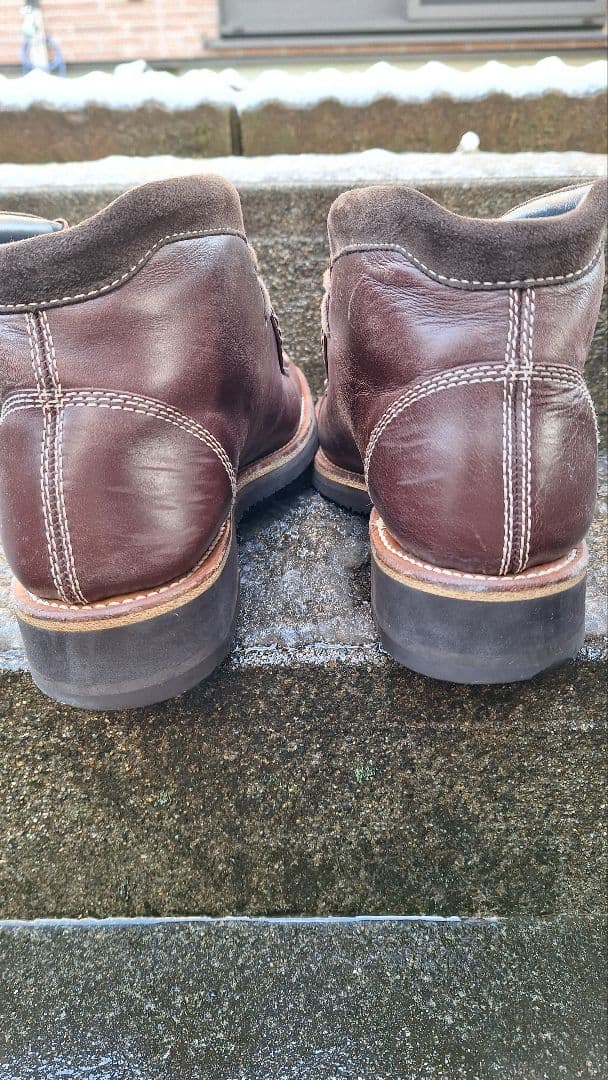 フラットヘッド ステアハイド モカシンブーツ ブラウン