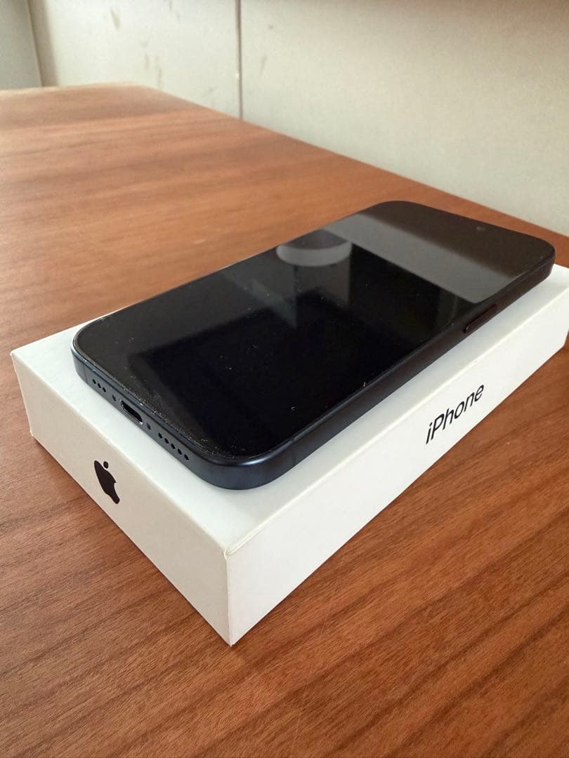 Apple iPhone 15 Pro 256GB ブルーチタニウム