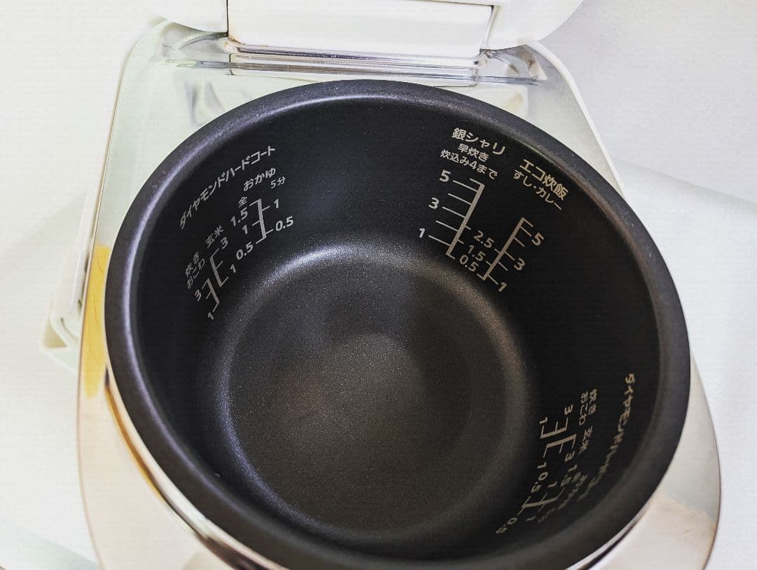 Panasonic 5.5合炊き IH式 炊飯器