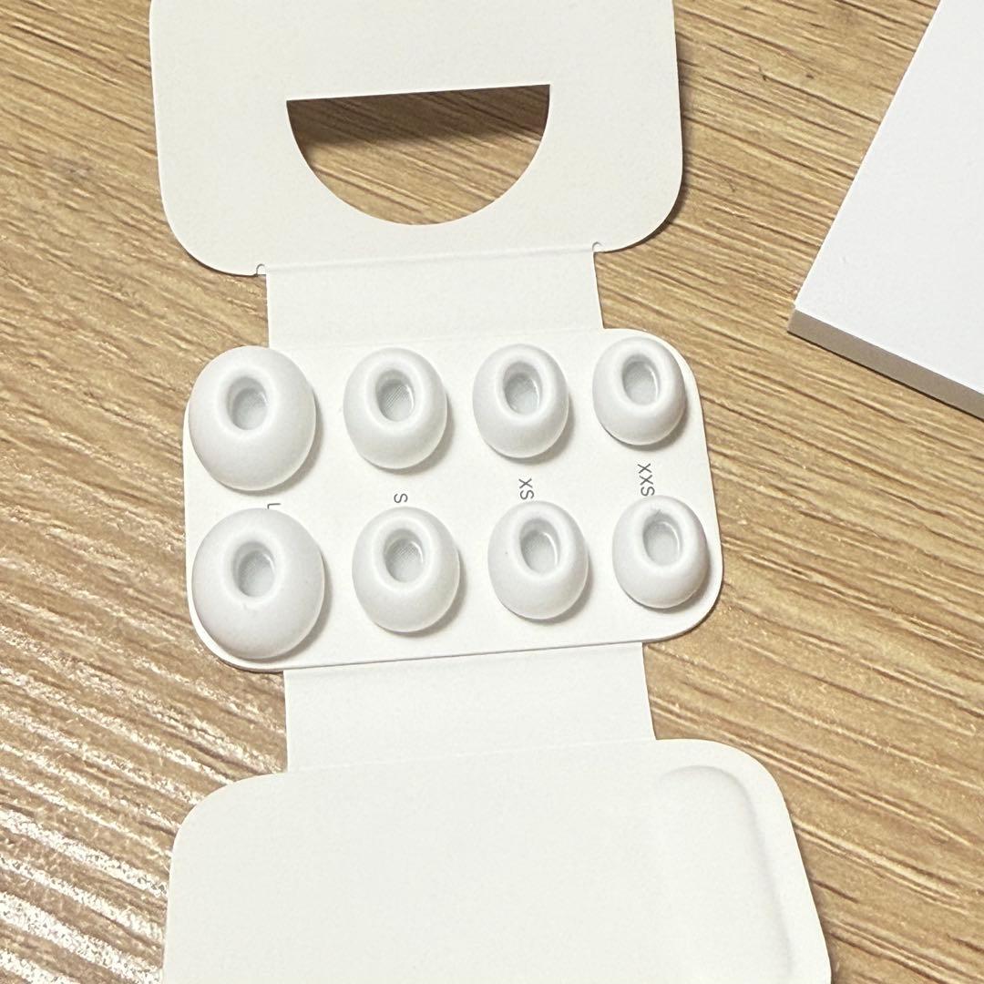 新品、美品！AirPods Pro 3 本体 充電ケース付き