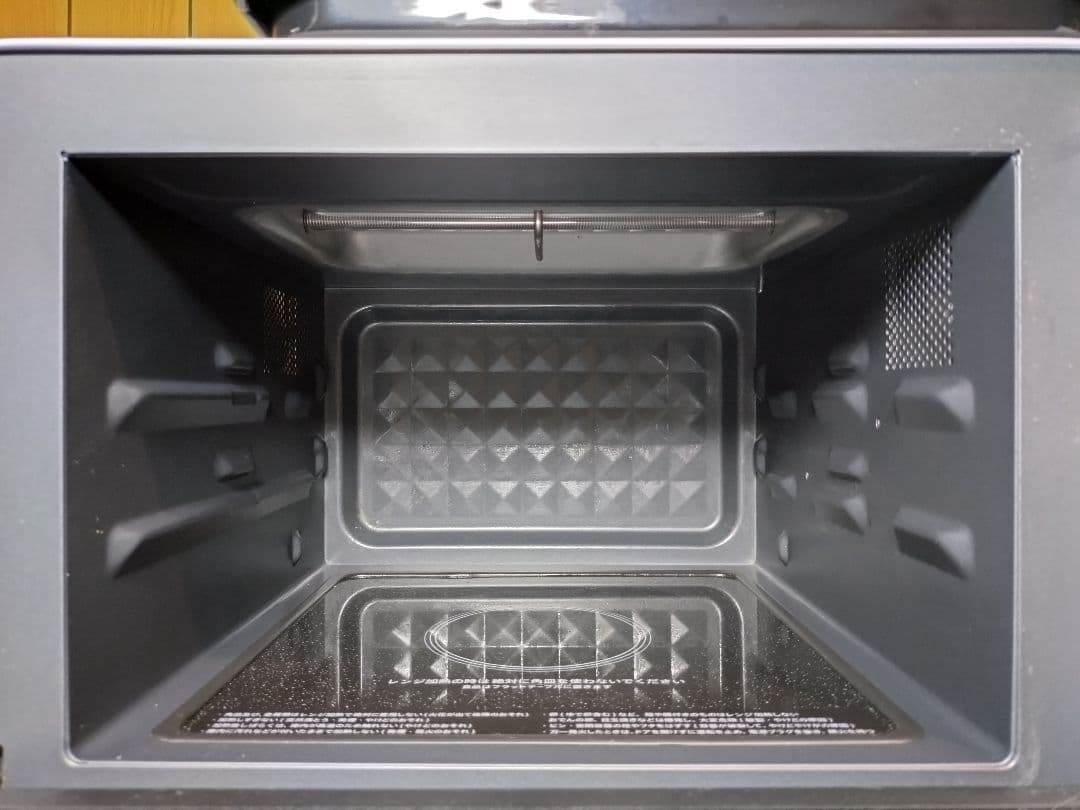 シャープ　 オーブンレンジ 庫内フラットテーブルRE-SS7A-W 2020年製