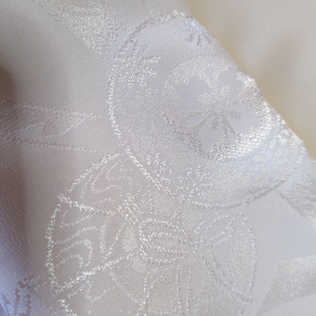 七五三３歳正絹手縫いの被布（花輪柄入り）中綿無し