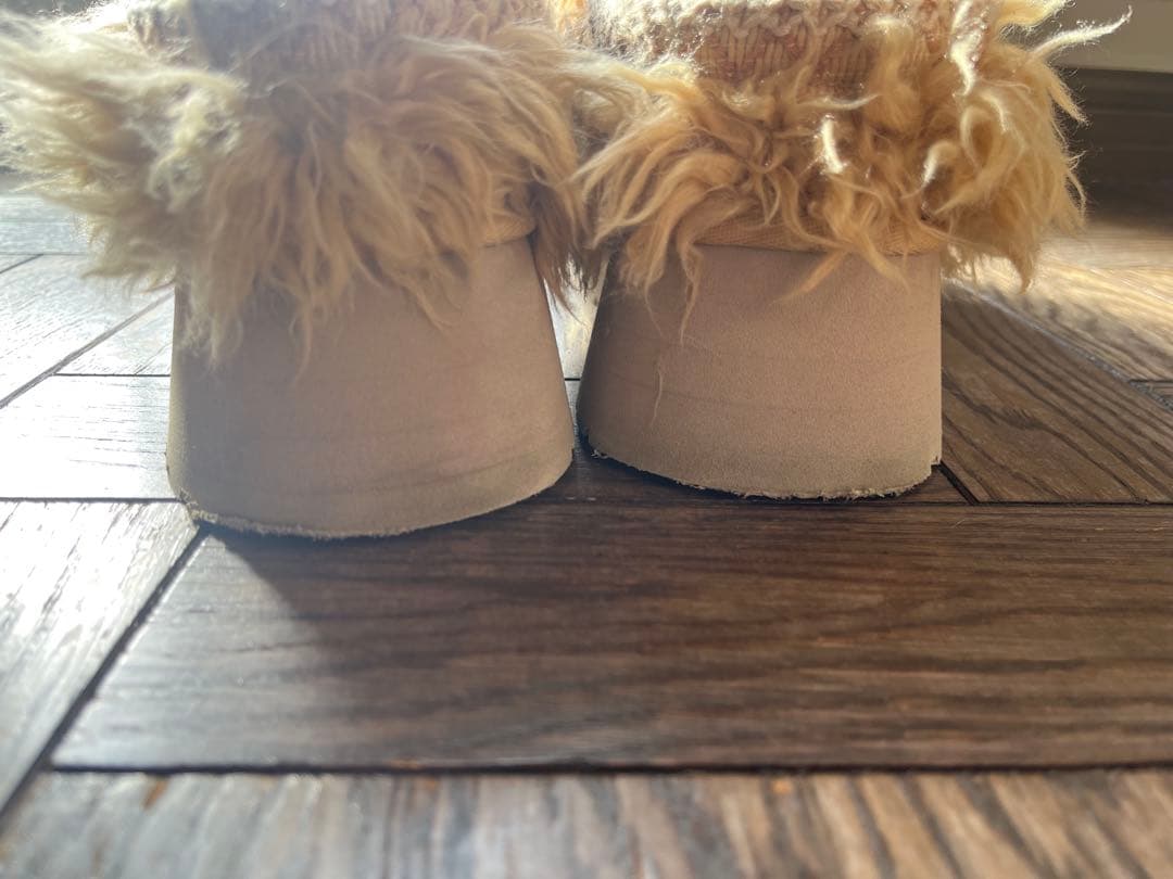 UGG フラッフモマシュガータスマン