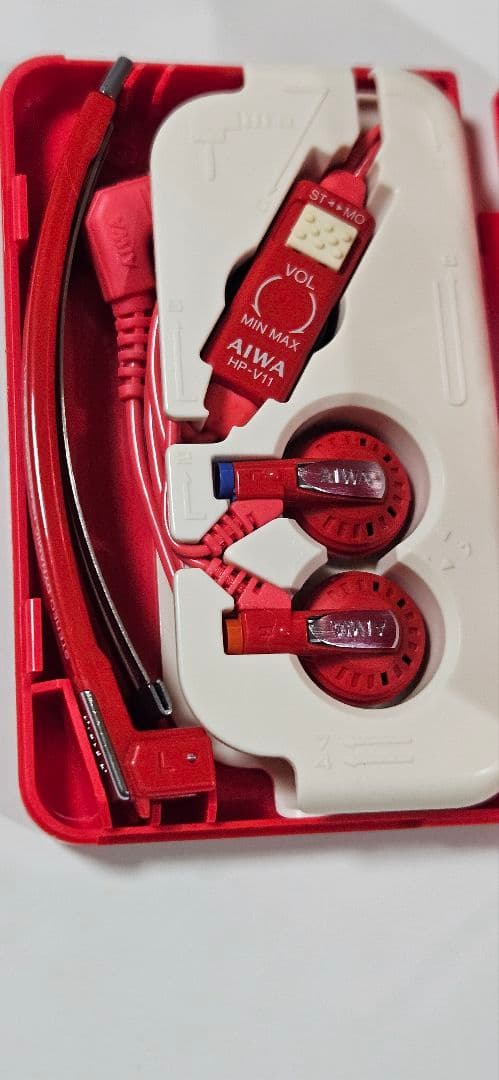 希少ヴィンテージ　AIWA ステレオヘッドフォン HP-V11 ジャンク扱い