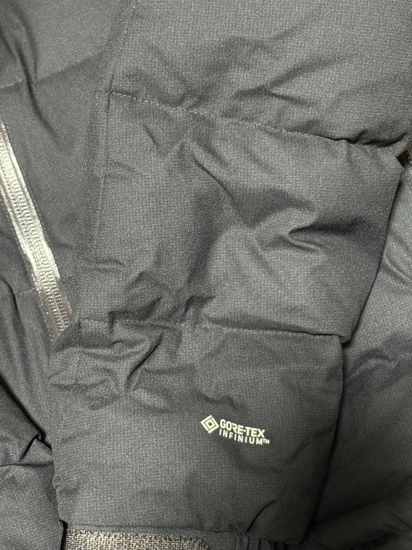 mont-bell ダウンジャケット グレー フード付き