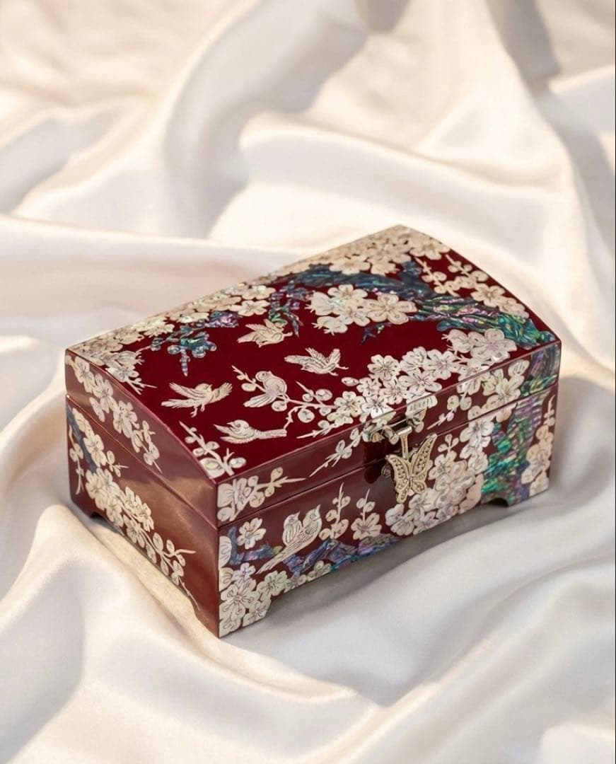 螺鈿細工 ジュエリーボックス 宝石箱木製 漆塗り 梅と鳥赤